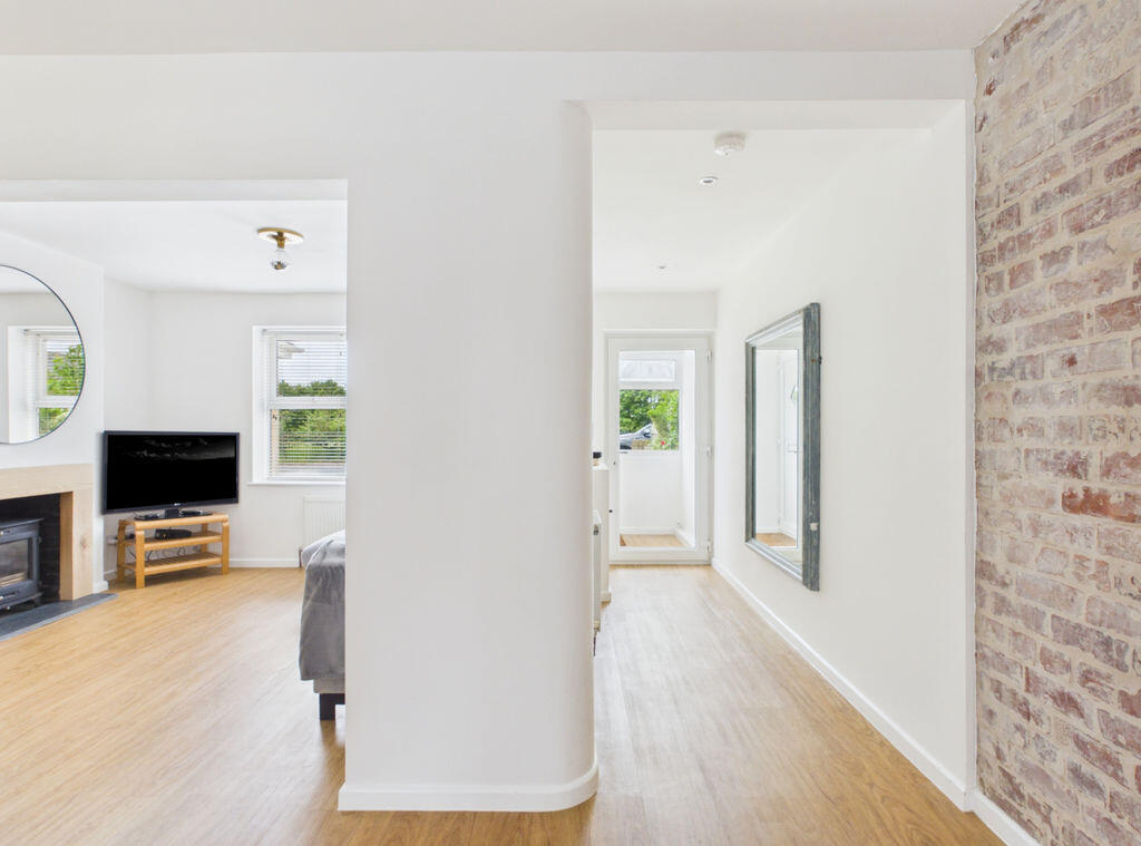 House in Bath - View 2