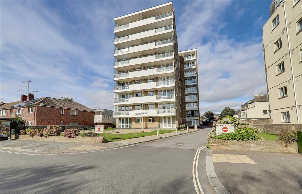 Apartment in Brighton