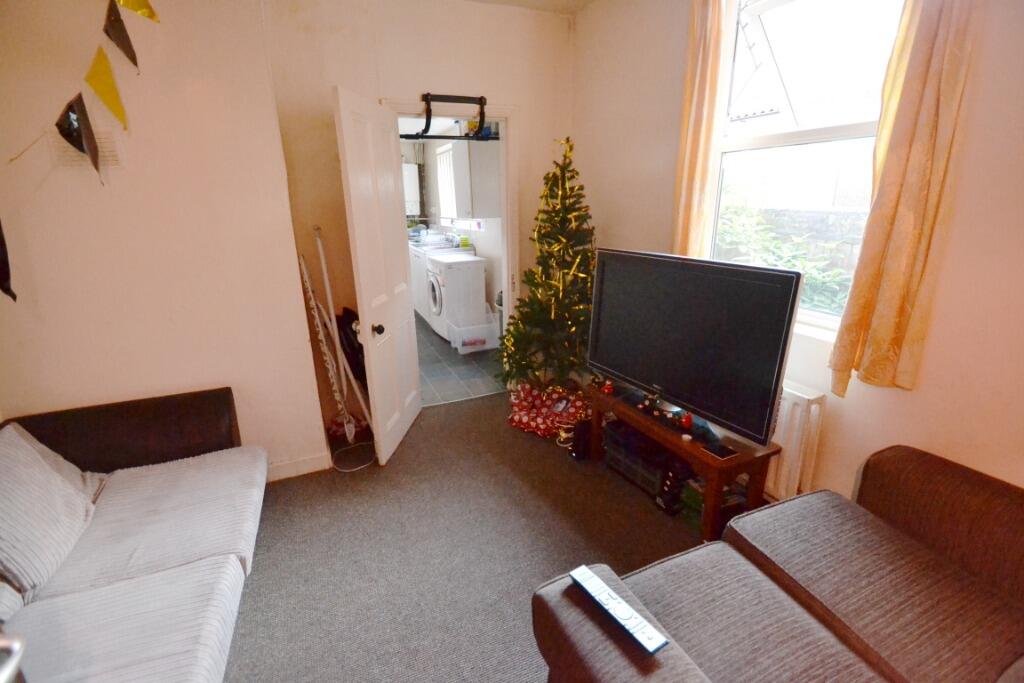 Main image of property: (4BED) Kimbolton Avenue, Lenton, Nottingham, NG7