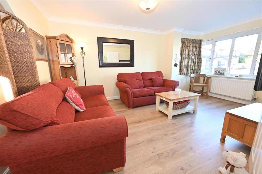St. Paulinus Crescent, Catterick, Richmond photo 3