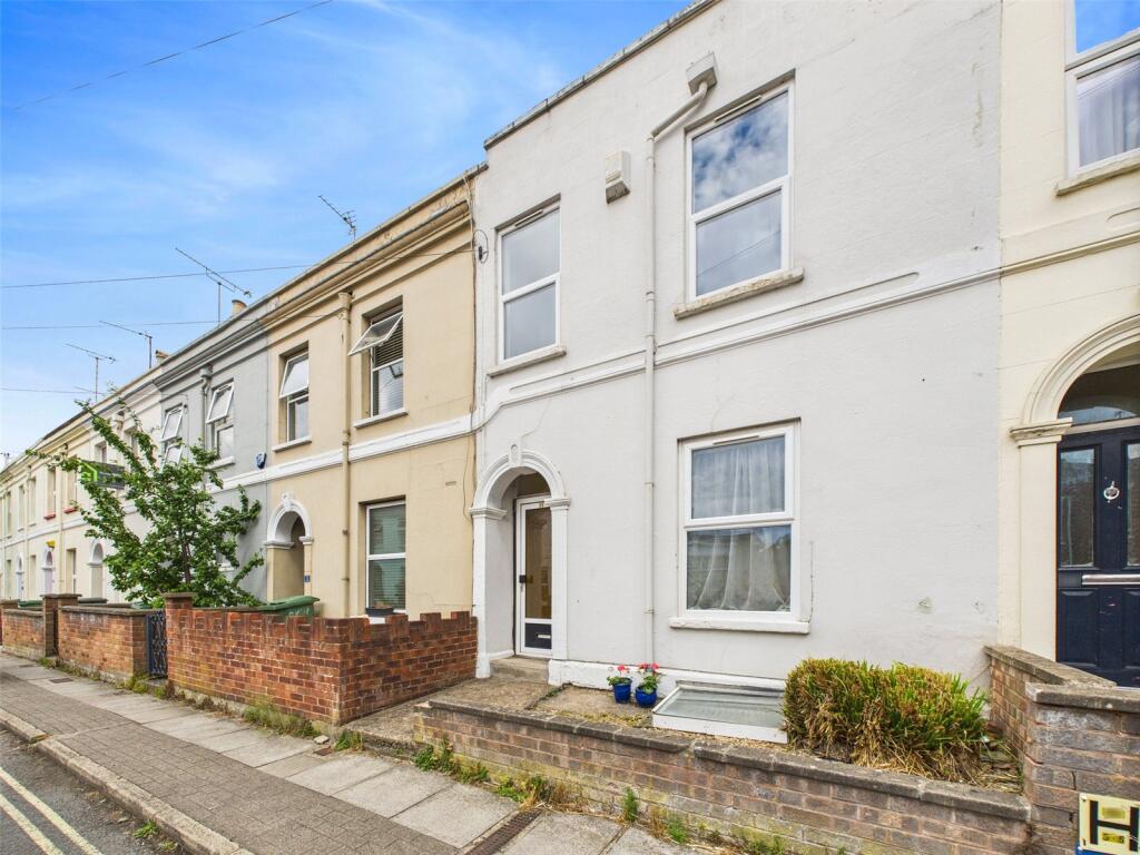 Main image of property: Marle Hill Parade, Cheltenham, Gloucestershire, GL50
