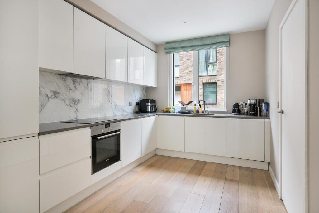 House in London - More