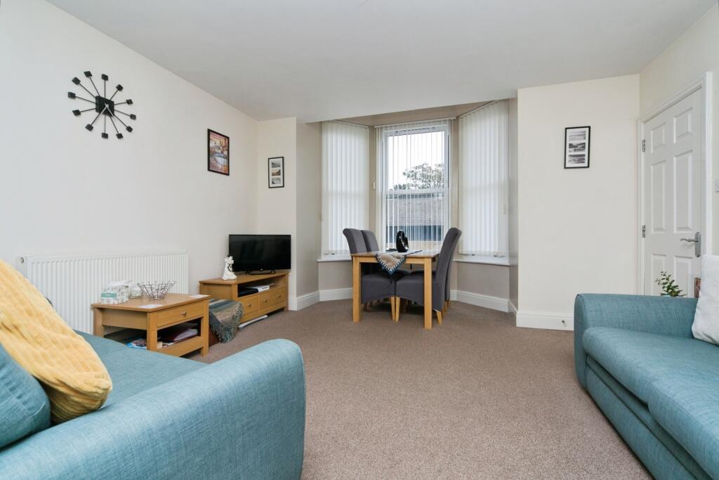 Greenfield Road, Colwyn Bay, Conwy, LL29 photo 2