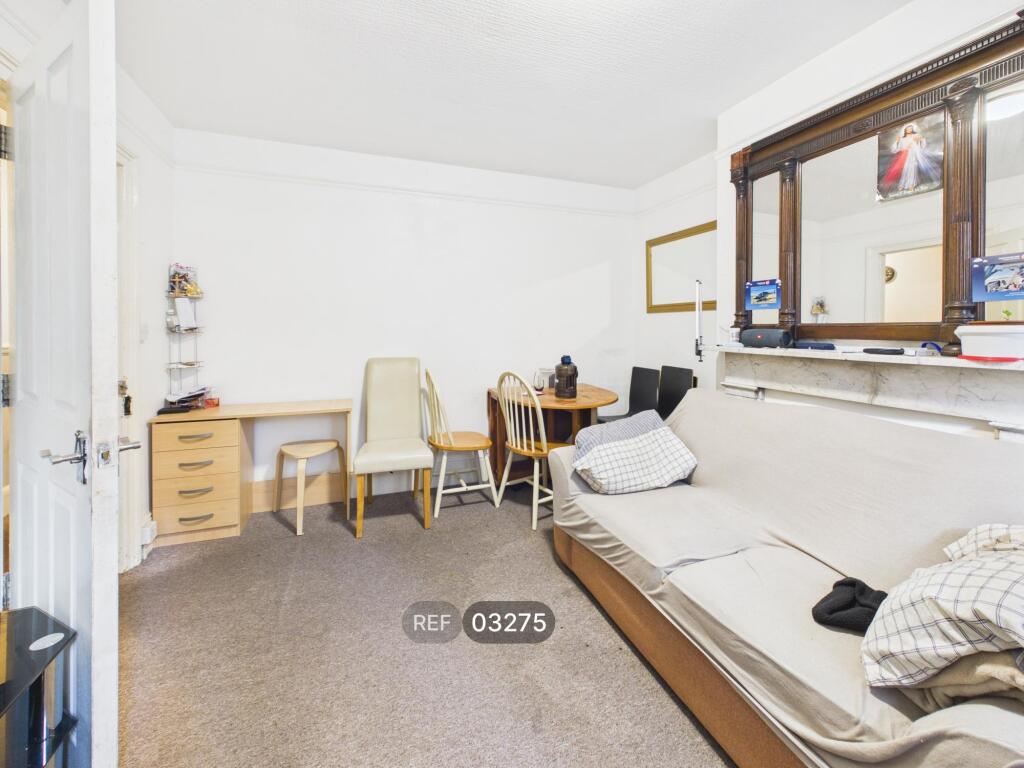 House in Brighton - View 2
