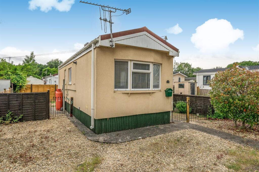 Kingsway Park, Tower Lane, Warmley, Bristol