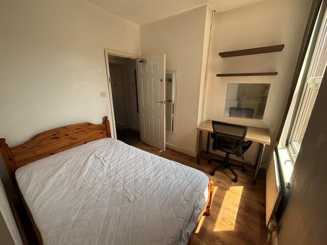 House in Derby, Allestree - More