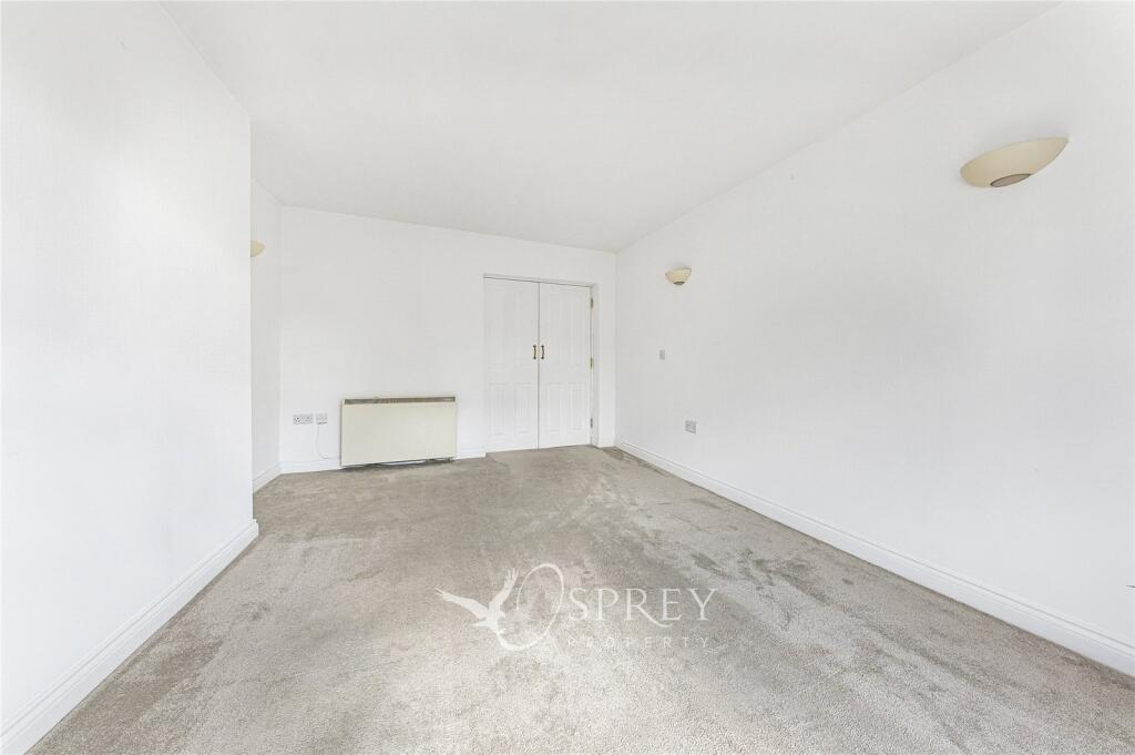 Apartment in Peterborough, Oundle - View 4