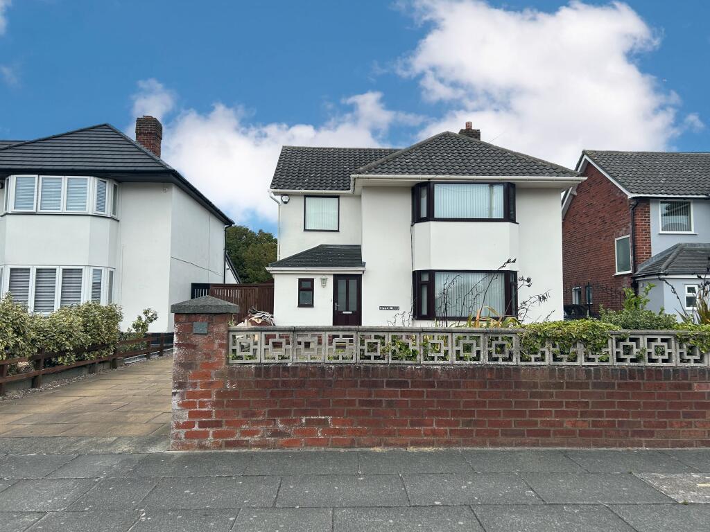 Main image of property: Burbo Bank Road South, Blundellsands, L23 6SW