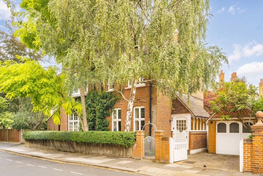 Main image of property: The Orchard, Chiswick