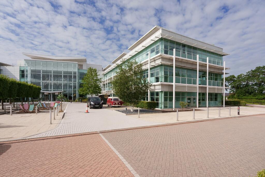 One Central Boulevard, Blythe Valley Park