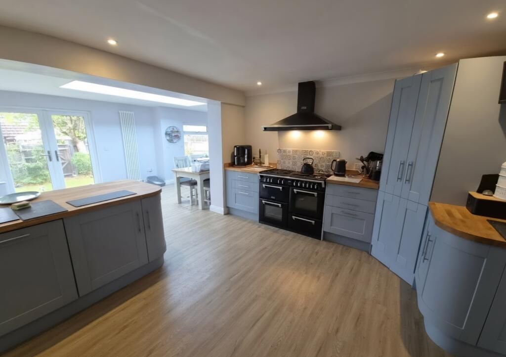 House in Salisbury - View 2