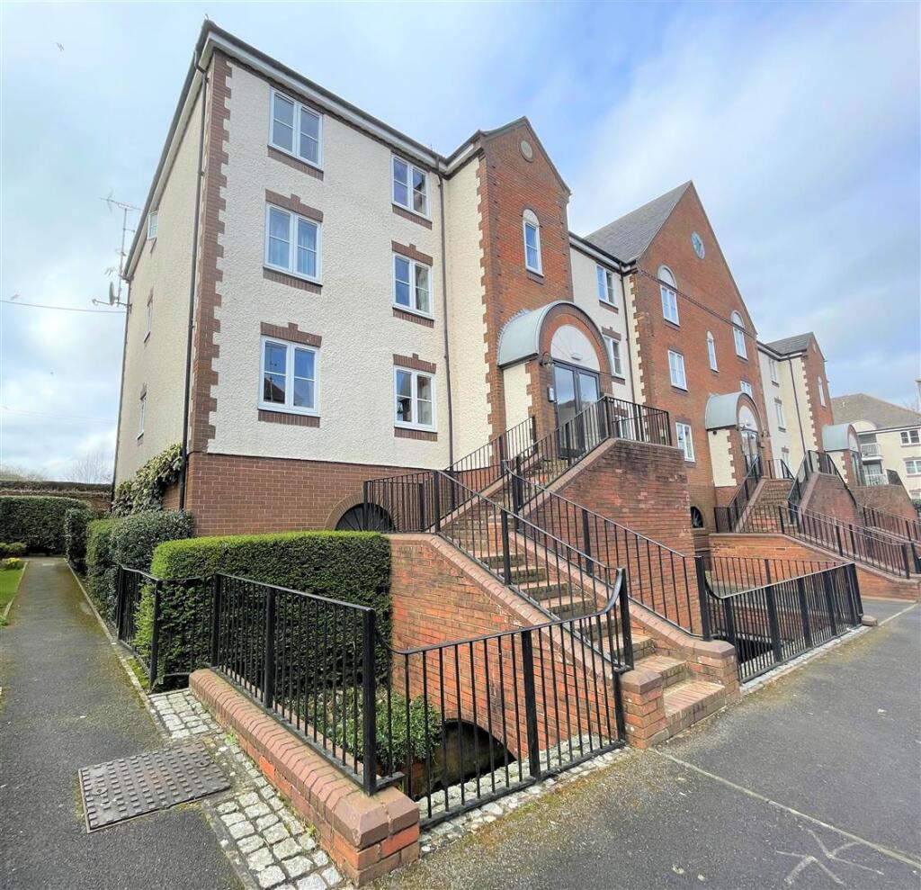 Main image of property: Waterside Court, Alton
