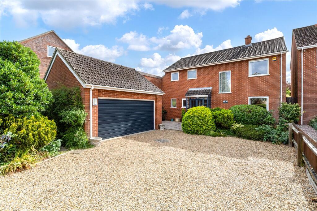 Main image of property: Thornton Way, Girton, Cambridge, Cambridgeshire