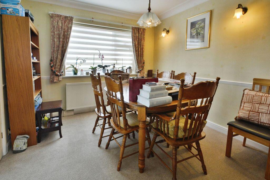 House in Swindon - View 5