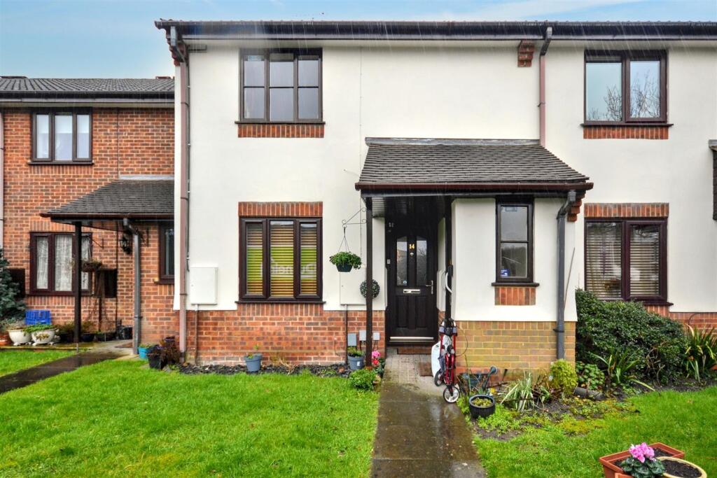 Main image of property: Park Place, Park Street