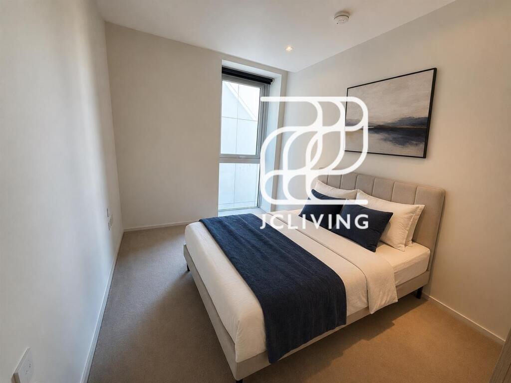 Apartment in London - More