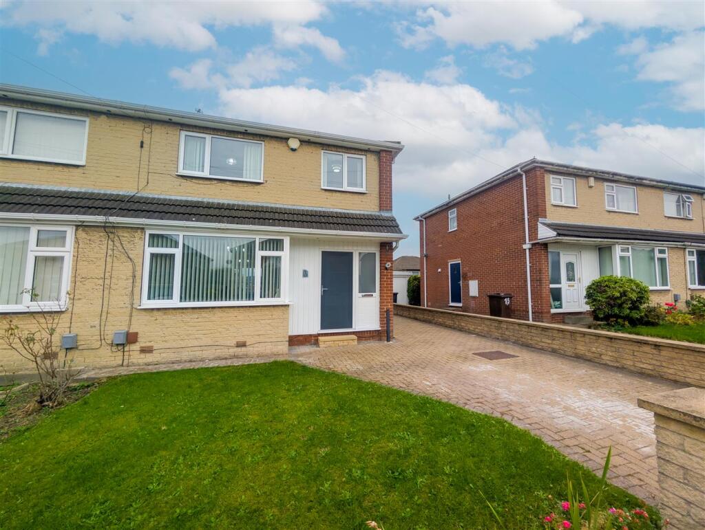 Main image of property: Rydal Drive, Huddersfield