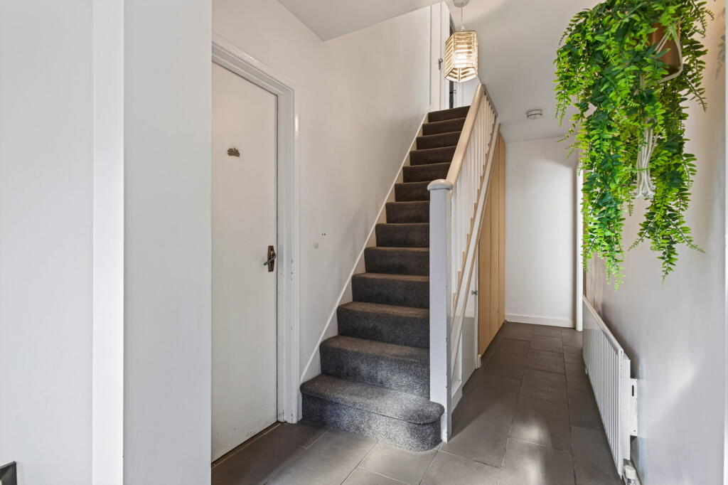 House in Northampton - View 3
