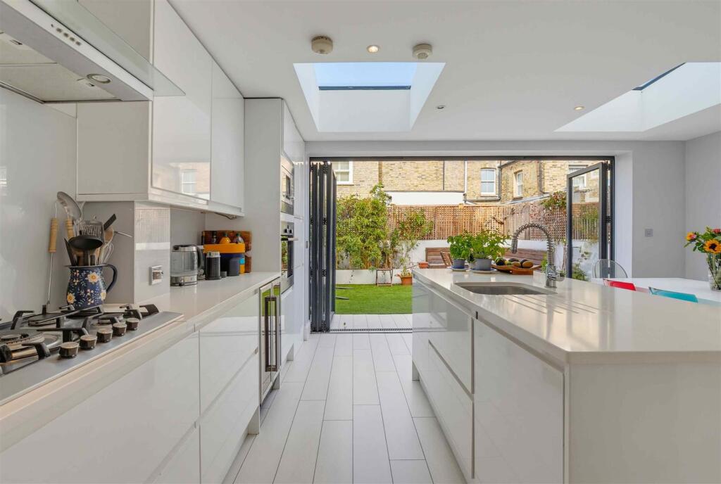 House in London - More