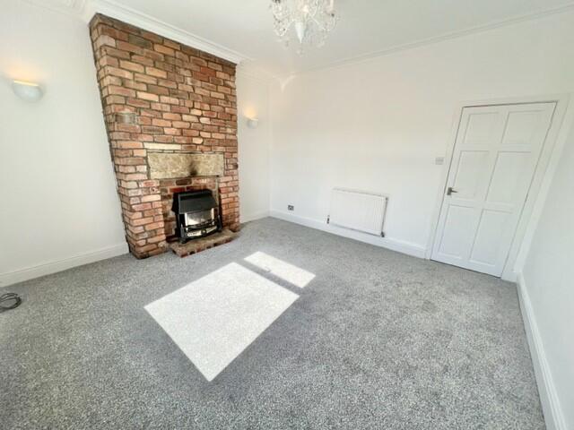 House in Calderdale, Dean Clough, Akroydon - View 4