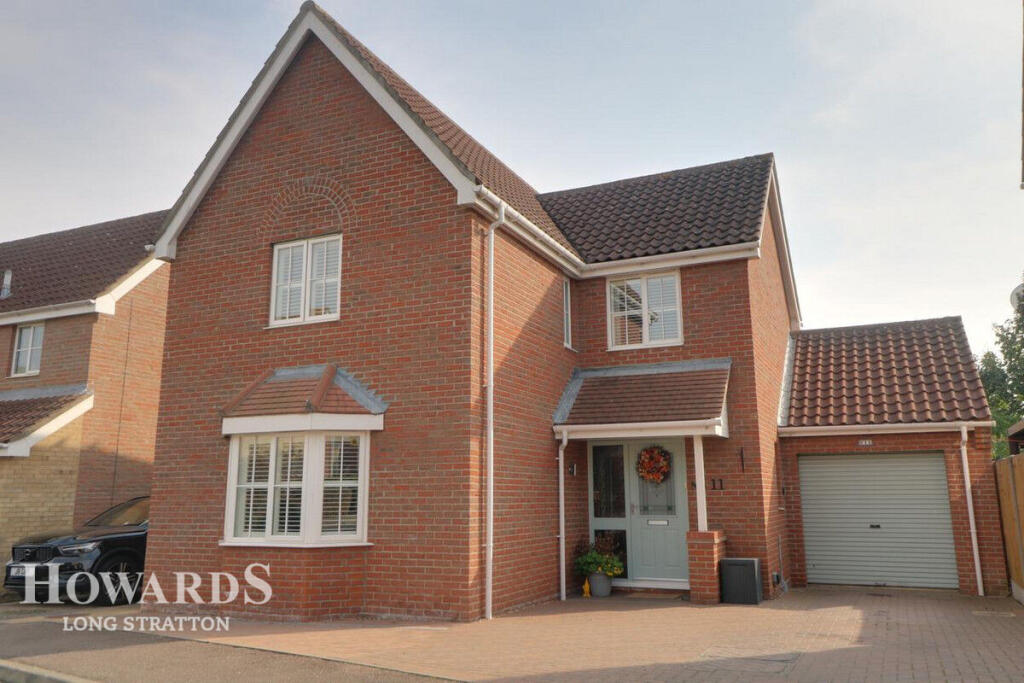 4-bed detached on Cranes Meadow, Harleston, £350,000
