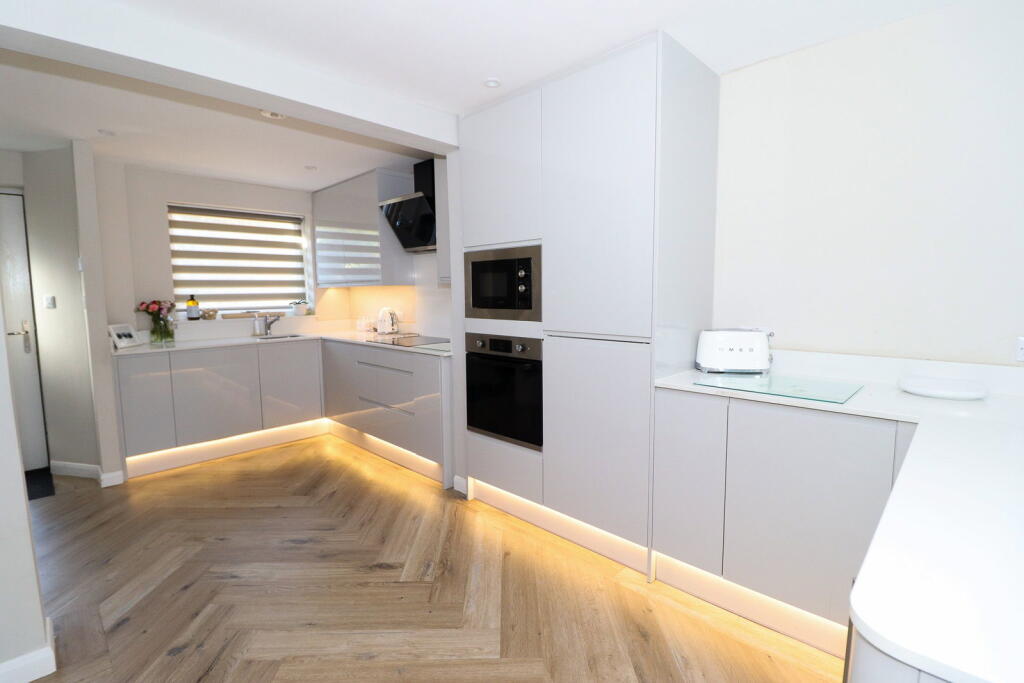 House in Stevenage - View 4