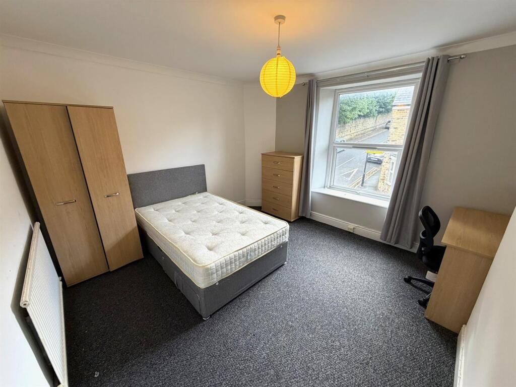 House in Sheffield - View 4
