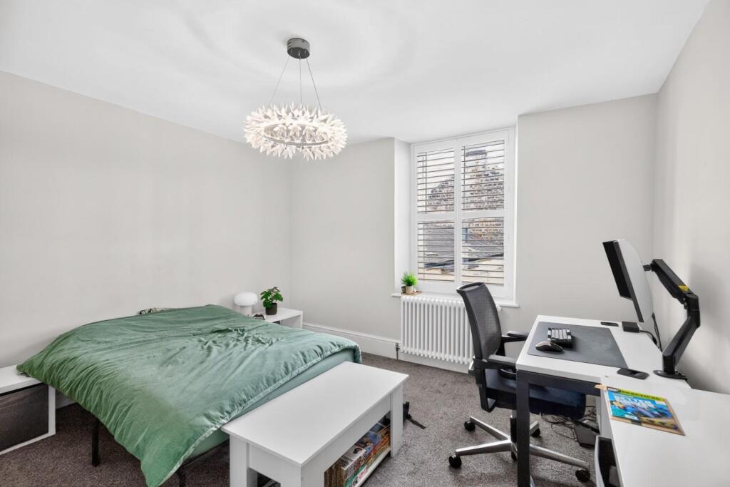 Apartment in Harrogate - More