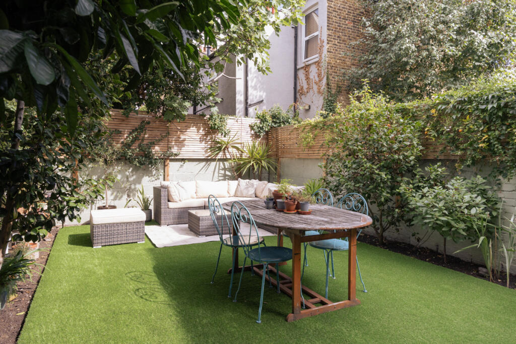 House in London - View 4