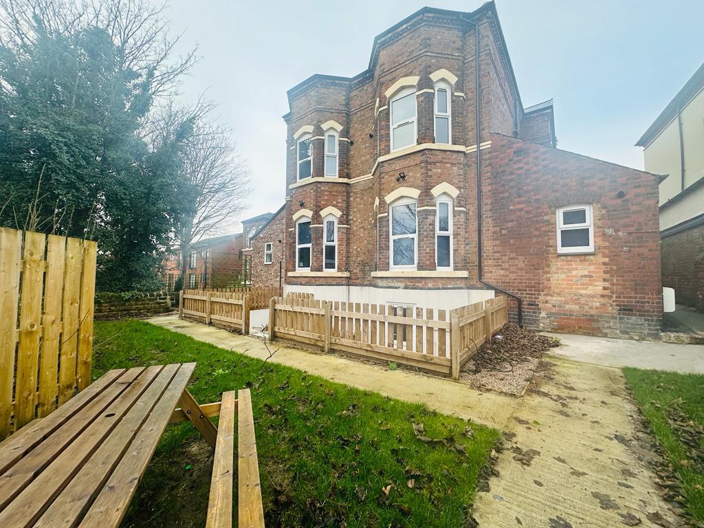 Studio flat for rent