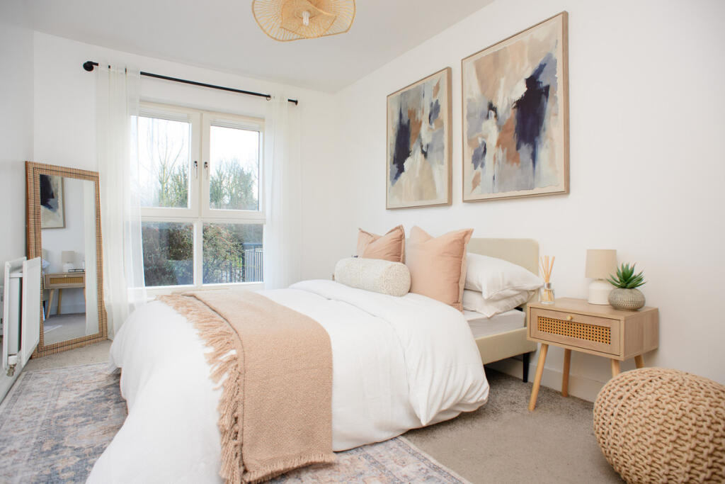 Apartment in Dartford, Swanscombe and Greenhithe - View 4