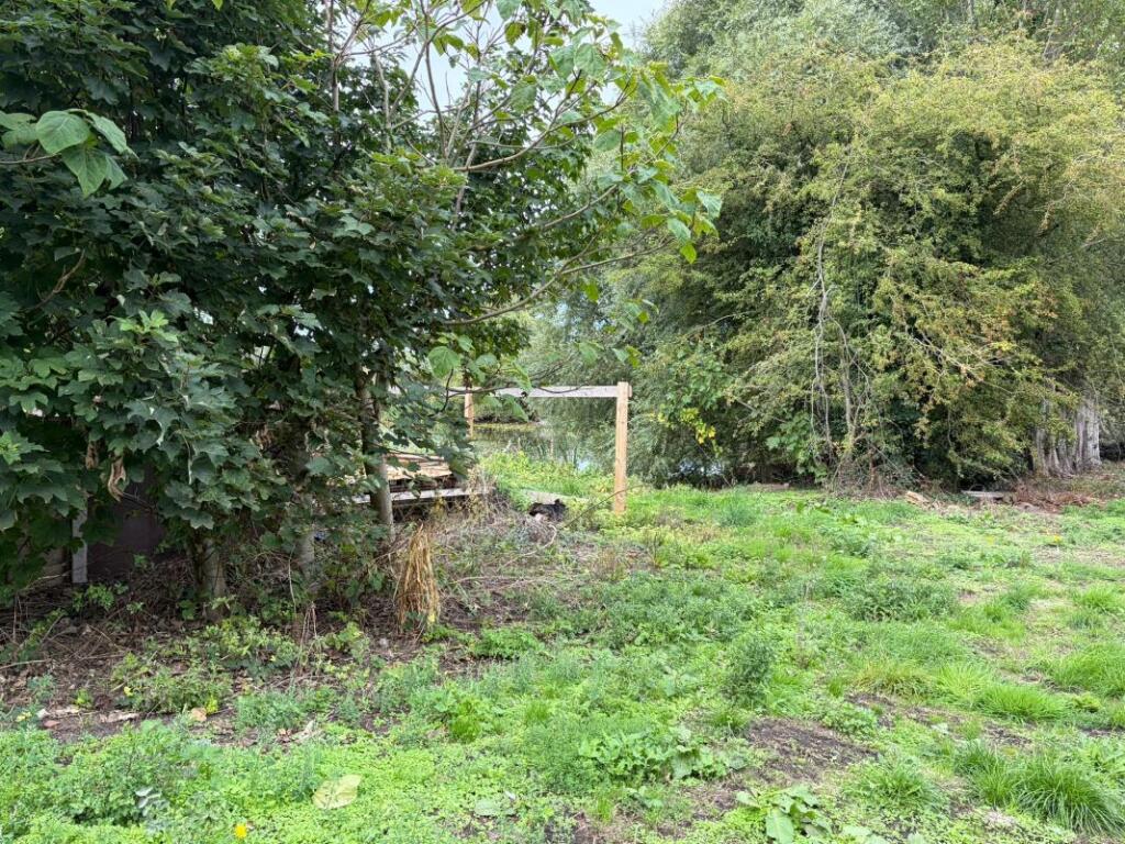 Land at, Peploe Lane, New Holland, North Lincolnshire, DN19 7PS - View 5