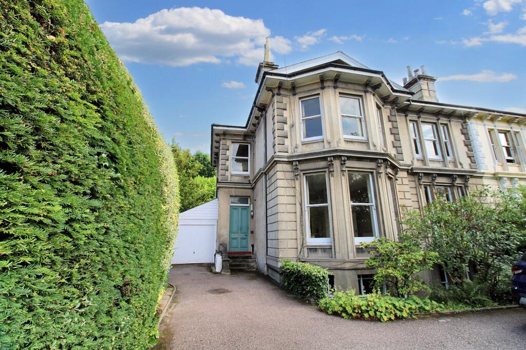 Main image of property: Lansdowne Road, Tunbridge Wells, Kent, TN1