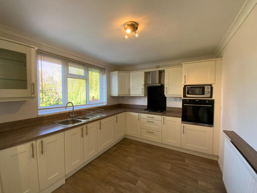 CRADLEY HEATH, Silverthorne Lane - View 4