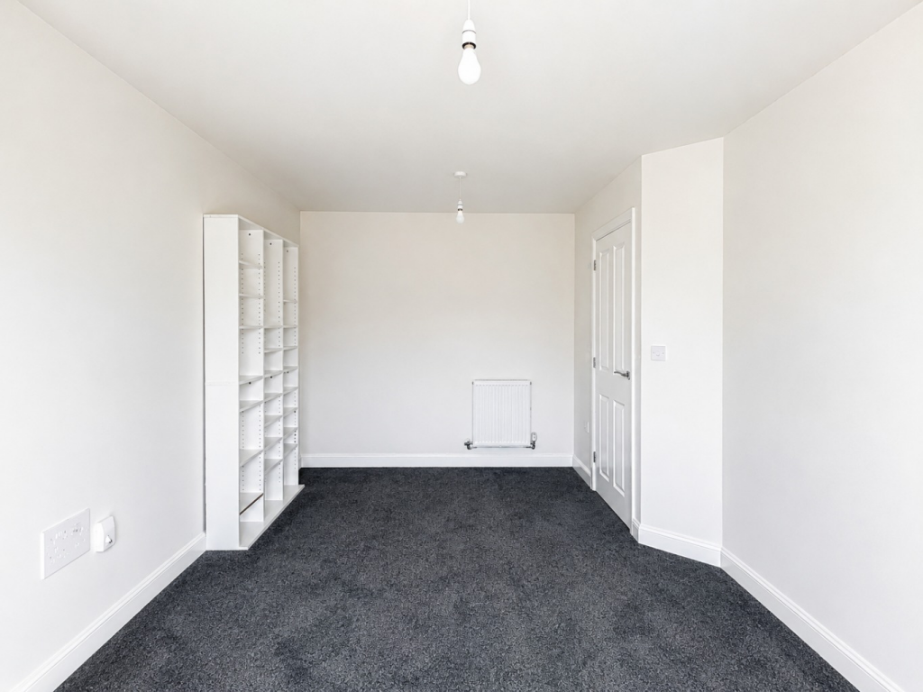 House in Sefton, Liverpool City Region - View 4