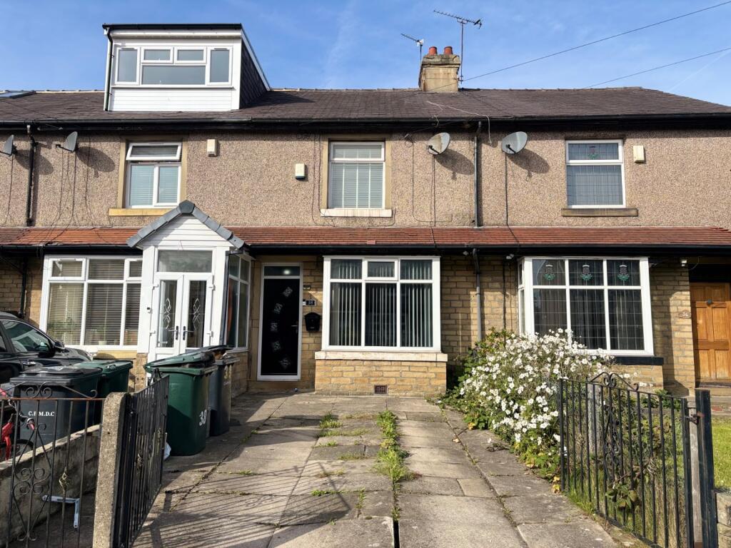 2-bed terraced on Frimley Drive, Bankfoot, Bradford, BD5, £140,000