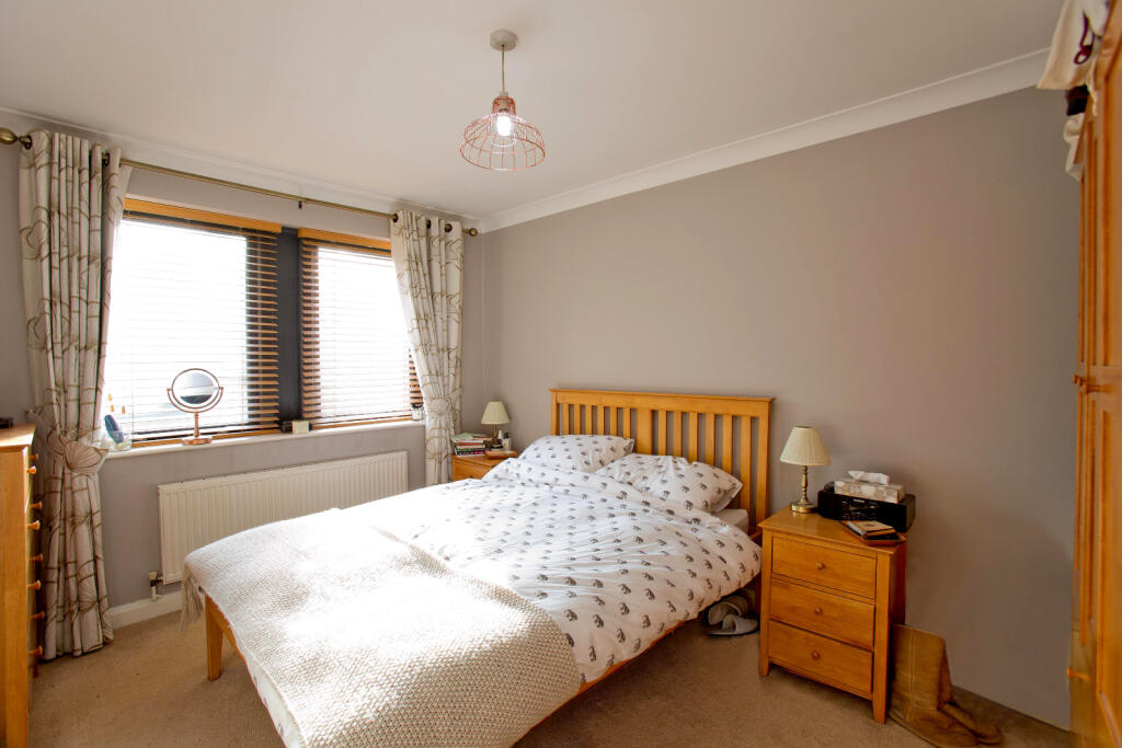 Apartment in London - View 5