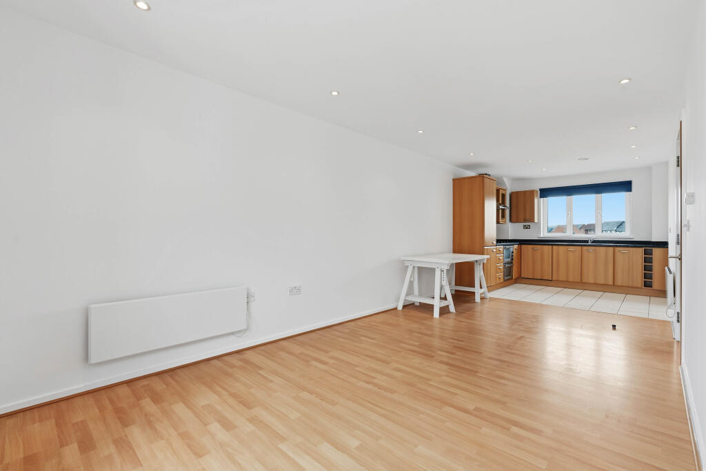 Apartment in Leamington Spa, Milverton, Royal Leamington Spa - View 2