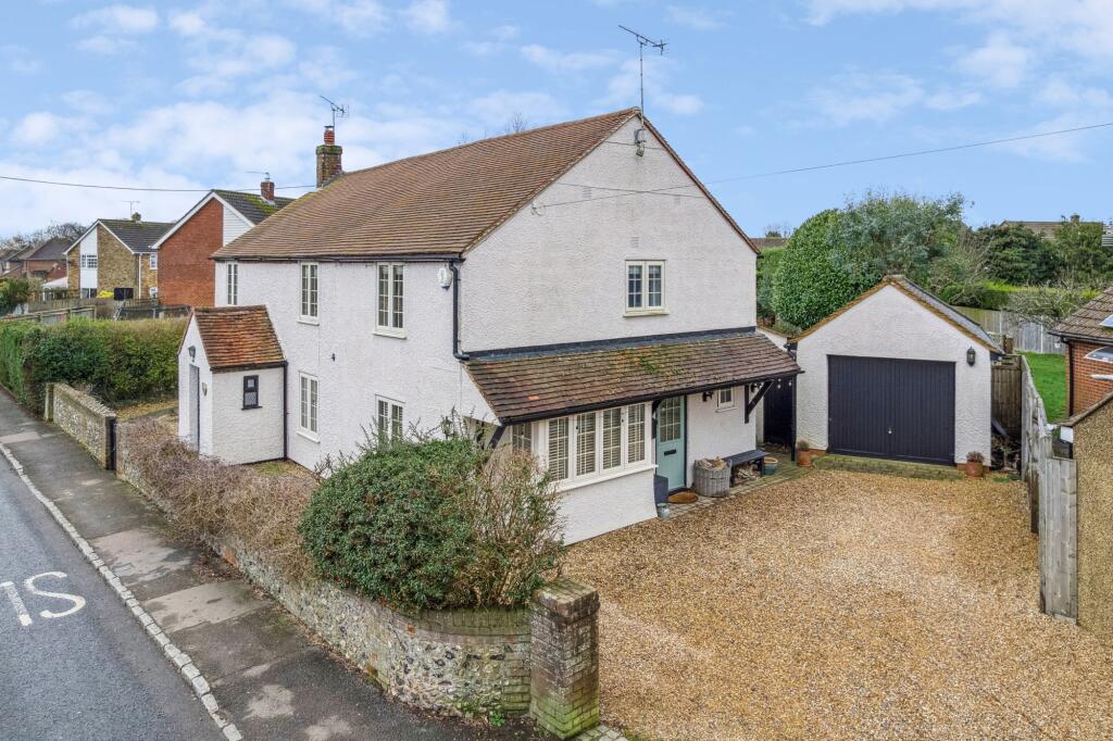 Main image of property: Cockpit Road, Great Kingshill, HP15