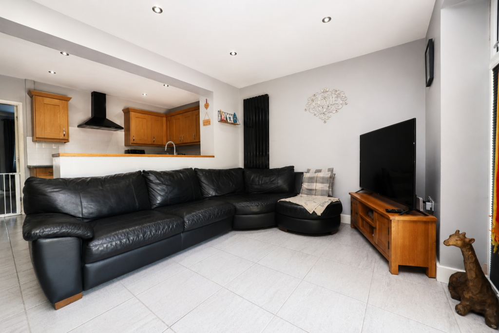 House in North Kesteven, North Hykeham - More