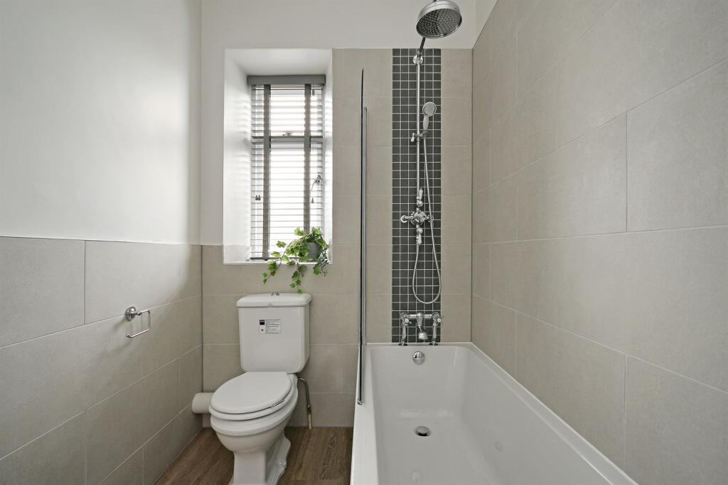 Apartment in Sheffield - More