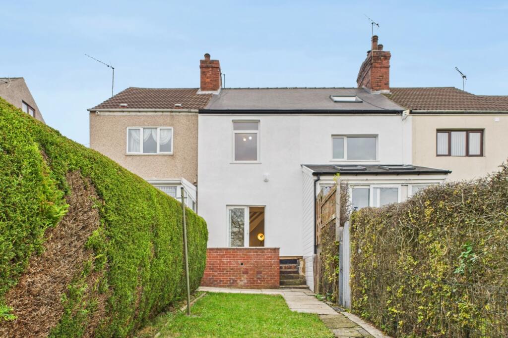 Main image of property: Low Common, Renishaw, S21 3WG