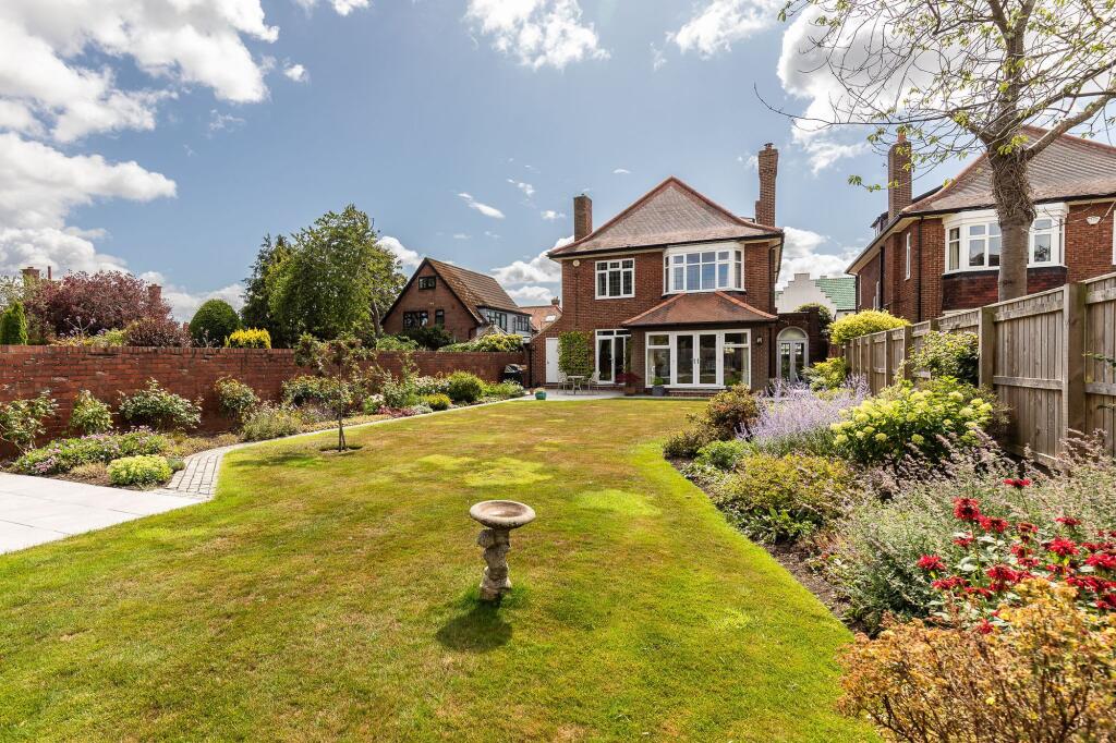 Montagu Avenue, Gosforth, NE3 photo 4