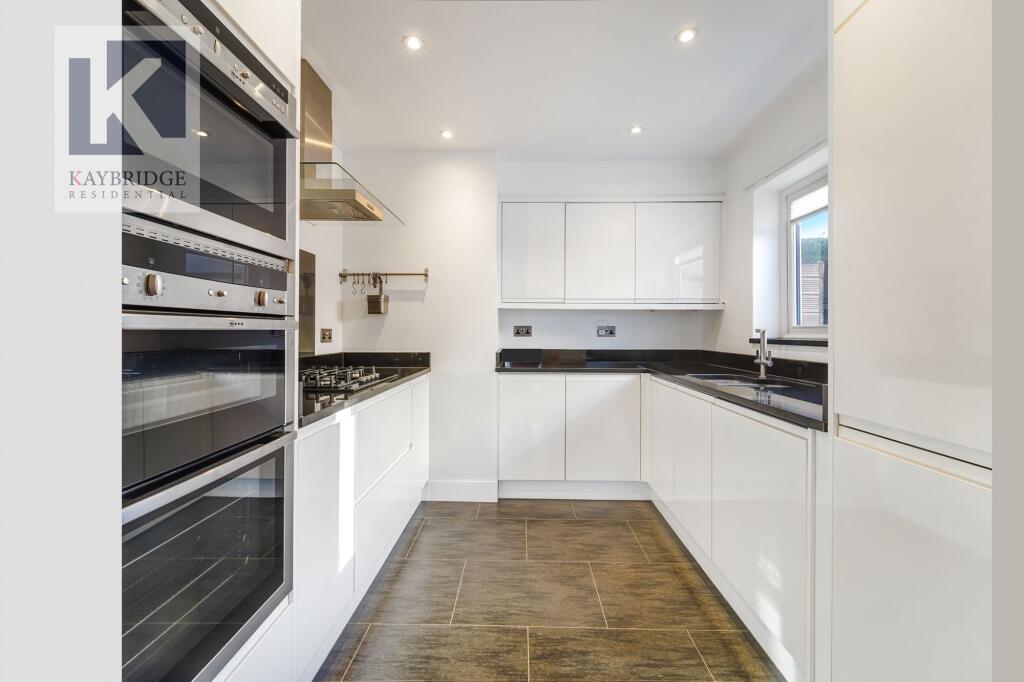 House in Epsom, Cuddington, West Ewell - View 5