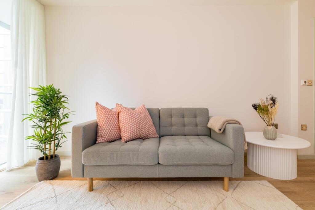 Apartment in London - View 3