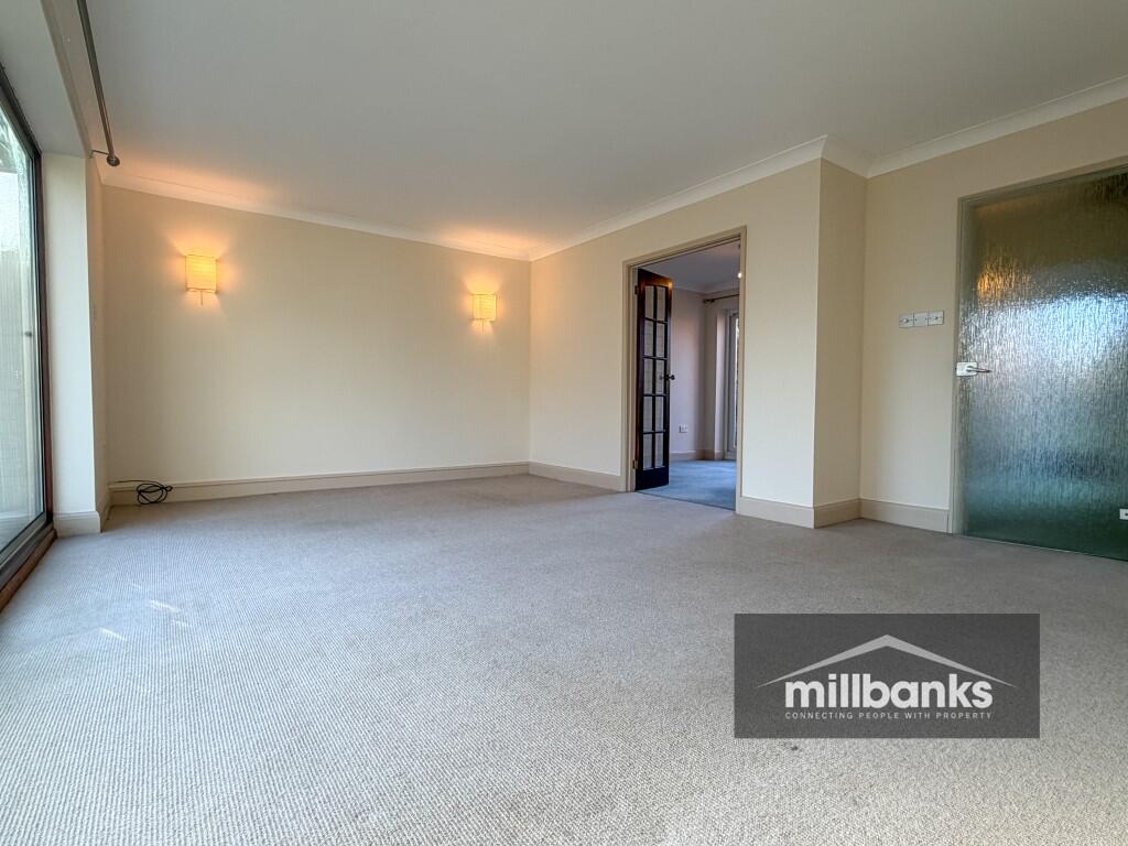 London Road, Attleborough, Norfolk, NR17 photo 3
