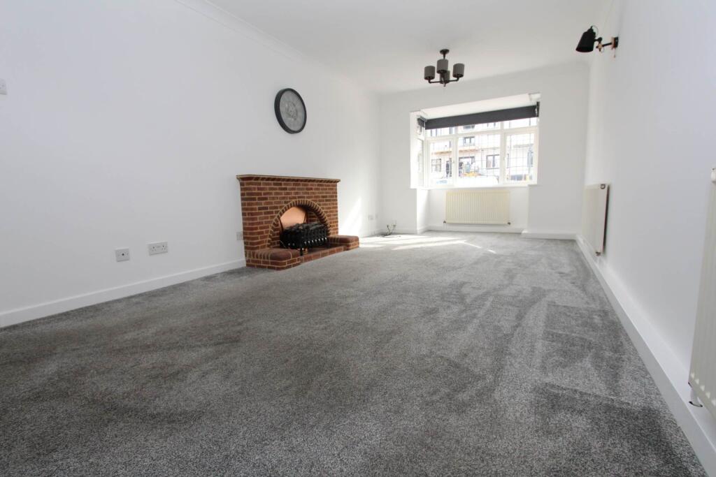 House in Southend-on-Sea - View 2