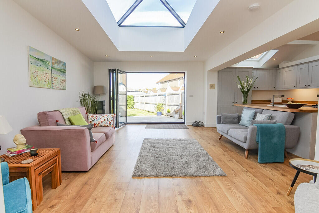 4-bed house on Uphill Way, Uphill, £475,000