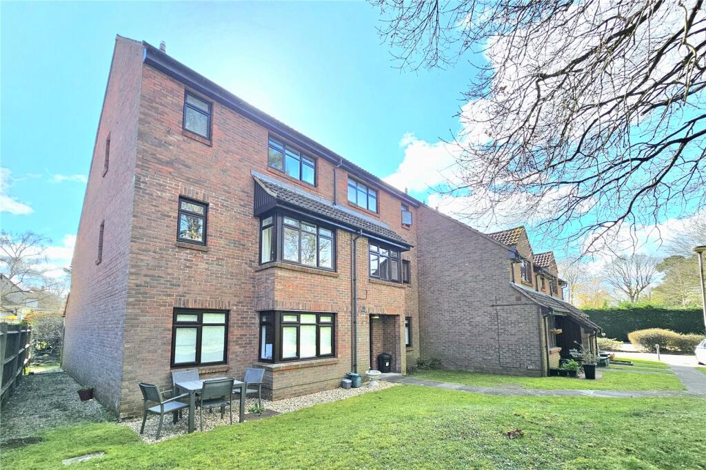 Main image of property: Gordon Road, Camberley, Surrey, GU15