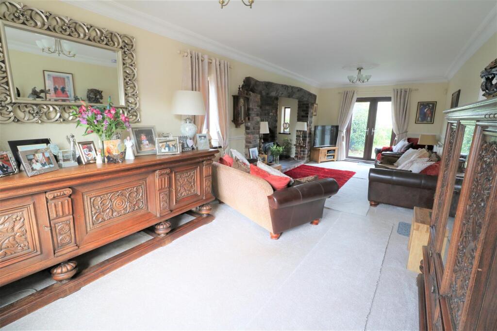 House in Stoke-on-Trent - View 5